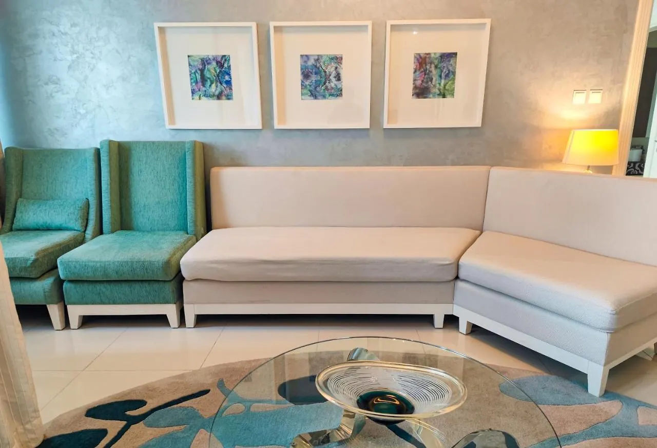 The Signature Vacation Homes In Downtown Dubai Holiday home